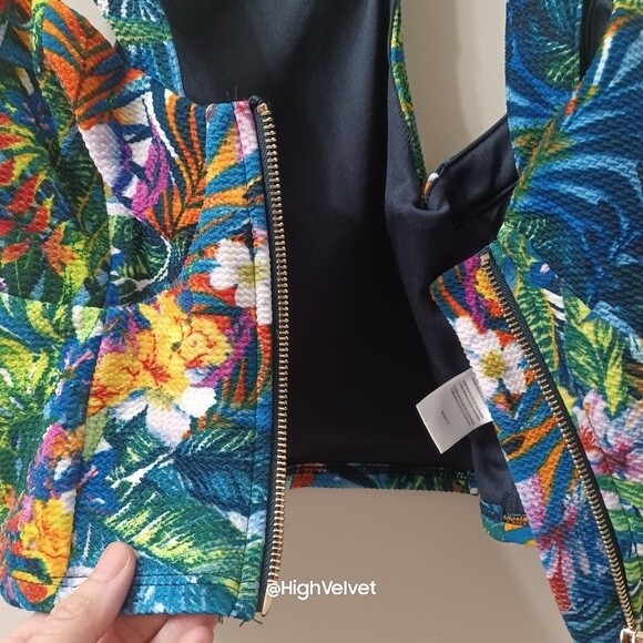 Marilyn Monroe Printed Sexy Crop Top sz Small - Picture 7 of 8